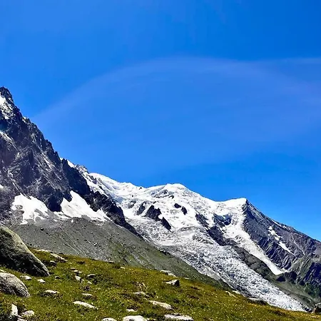 Le Nid De L'aiguille - Au Pied De L'aiguille Du Midi Διαμέρισμα *