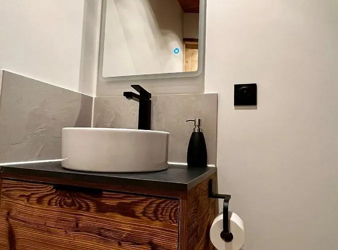 Appartement Le Nid De L'aiguille - Au Pied De L'aiguille Du Midi *